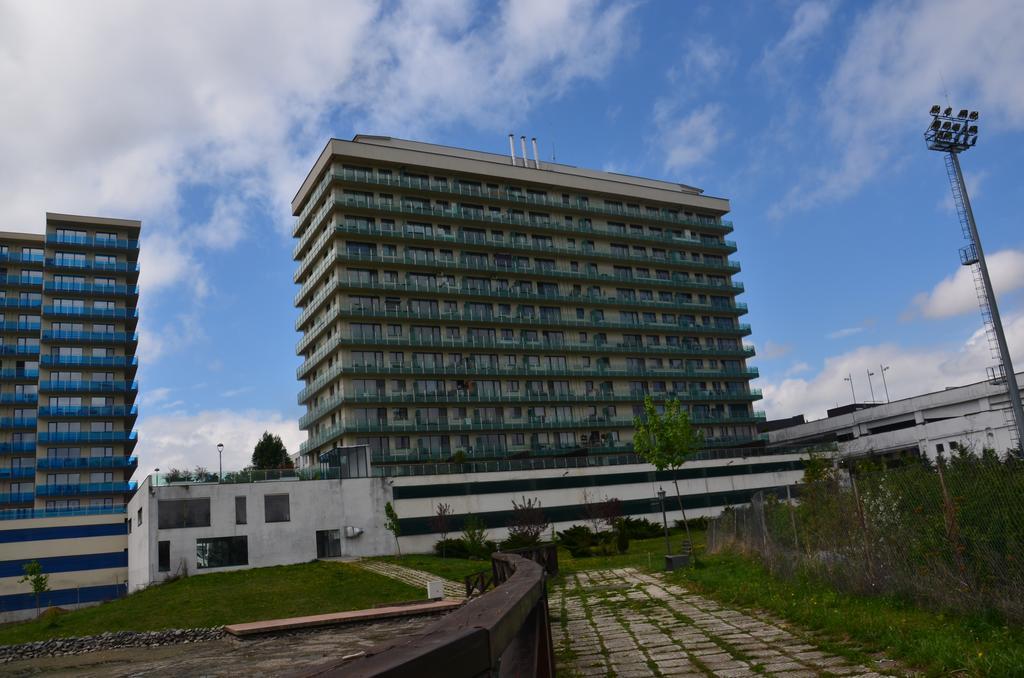 Dora City Apartament Daire Kaloşvar Dış mekan fotoğraf