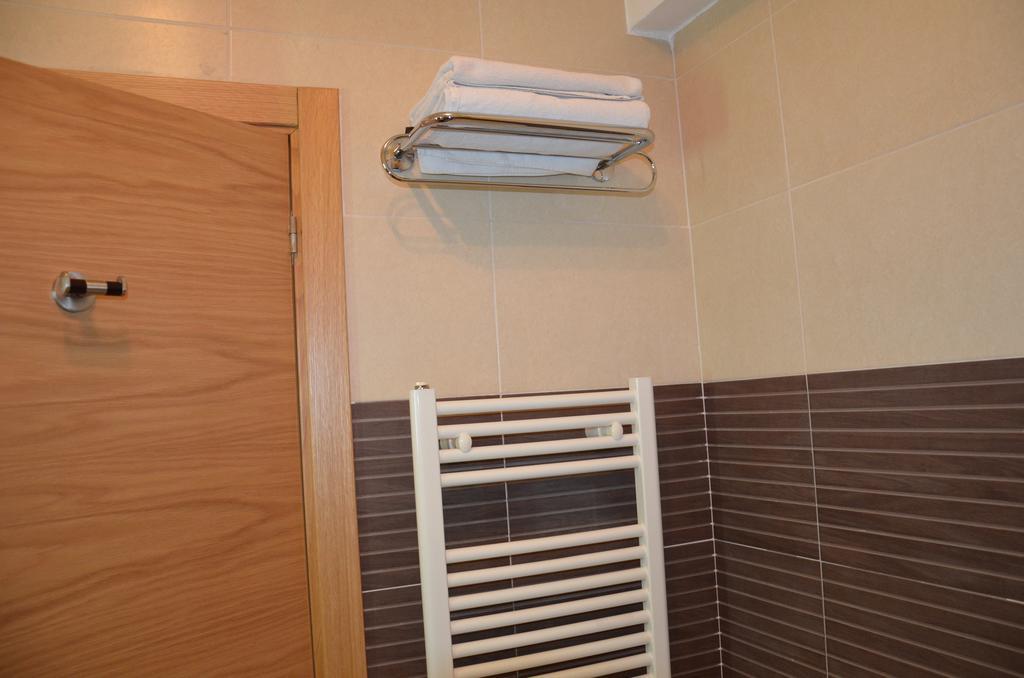 Dora City Apartament Daire Kaloşvar Dış mekan fotoğraf