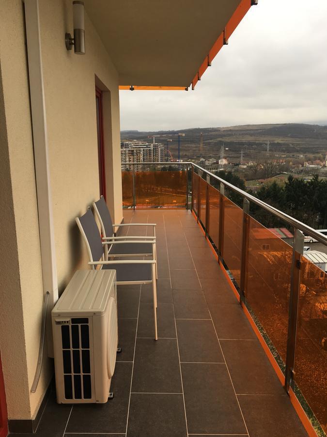 Dora City Apartament Daire Kaloşvar Dış mekan fotoğraf